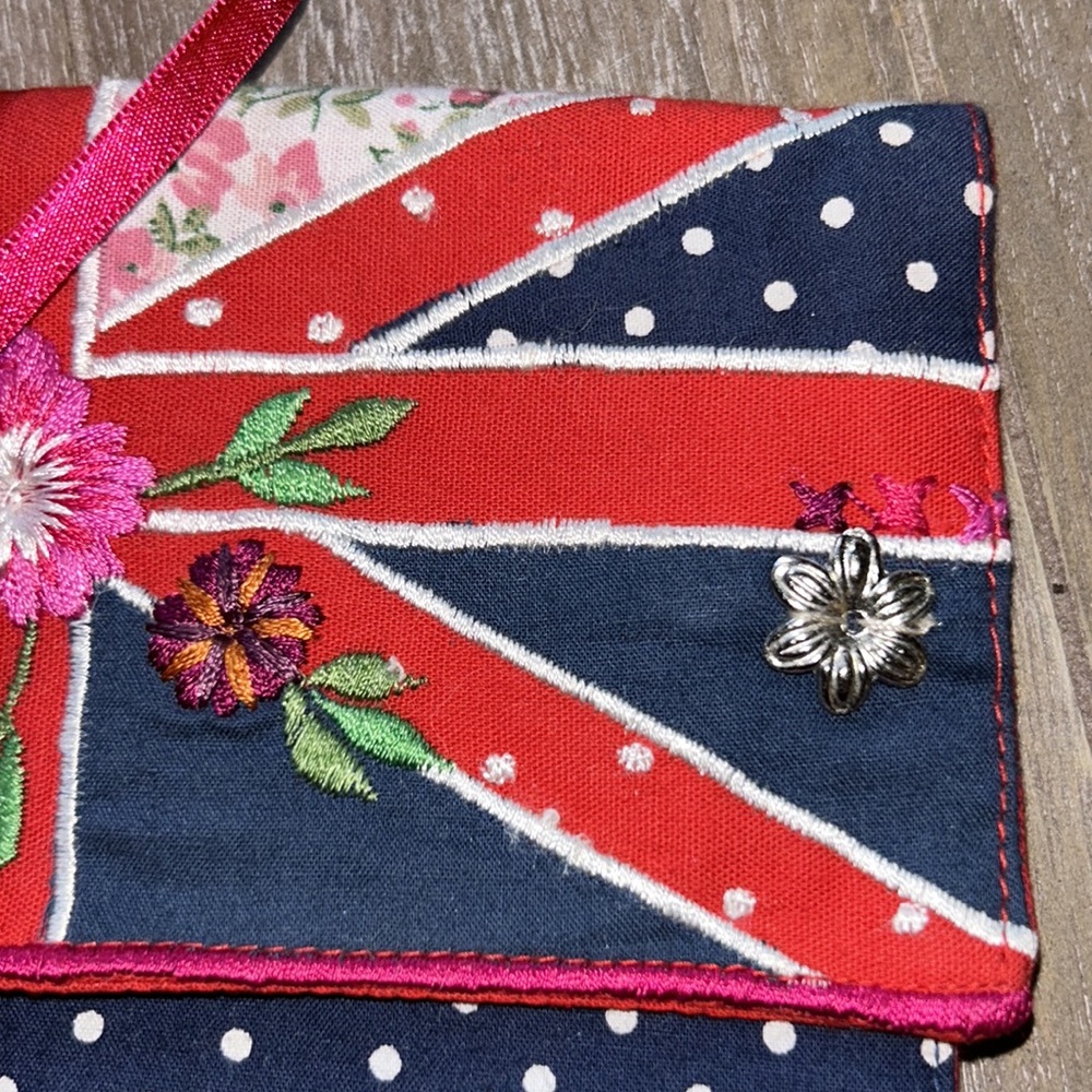 Handmade Jewelry Case - Picture 4 of 13